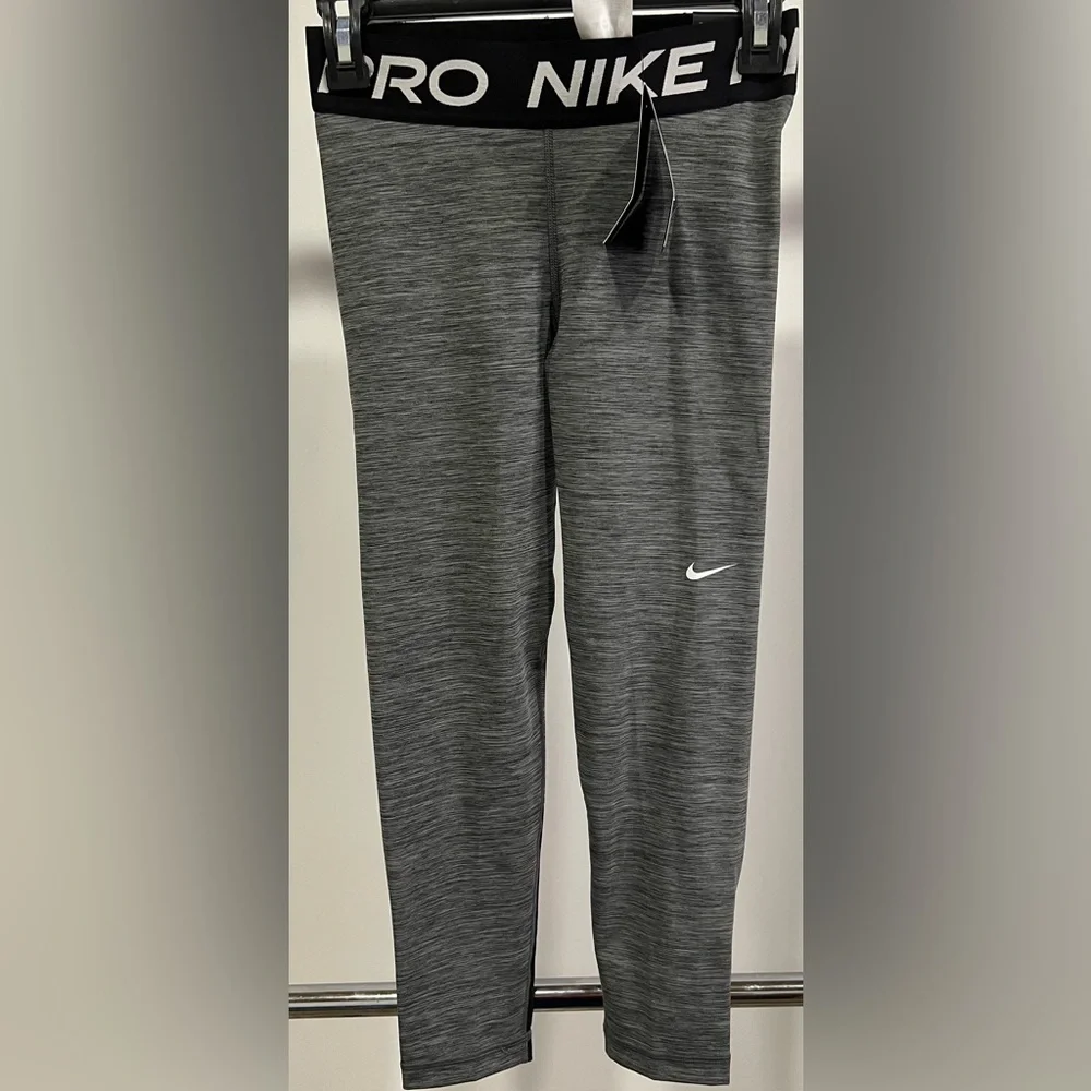 NWT Nike Pro Tight Fit Crop Leggings Size S - Picture 5 of 9